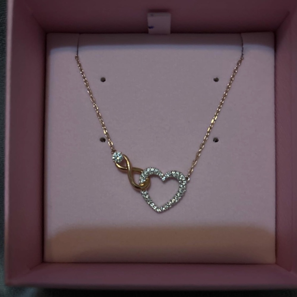 NEW SWAROVSKI ROSE GOLD/ SILVER NECKLACE